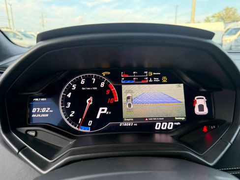 Used 2015 Lamborghini Huracan LP 610-4 AWD/4WD image 27