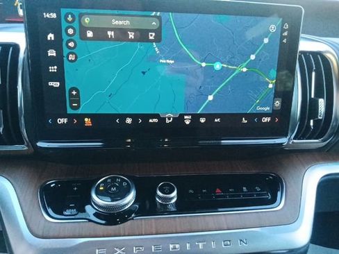 New 2025 Ford Expedition King Ranch AWD/4WD image 22