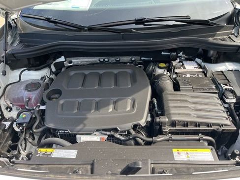 New 2026 Volkswagen Tiguan SE R-Line FWD image 24