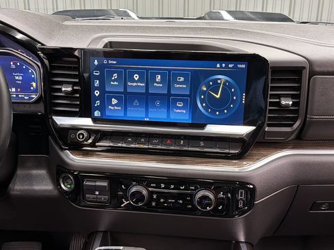Used 2025 Chevrolet Silverado 1500 LT Trail Boss w/ Convenience Package II AWD/4WD image 26