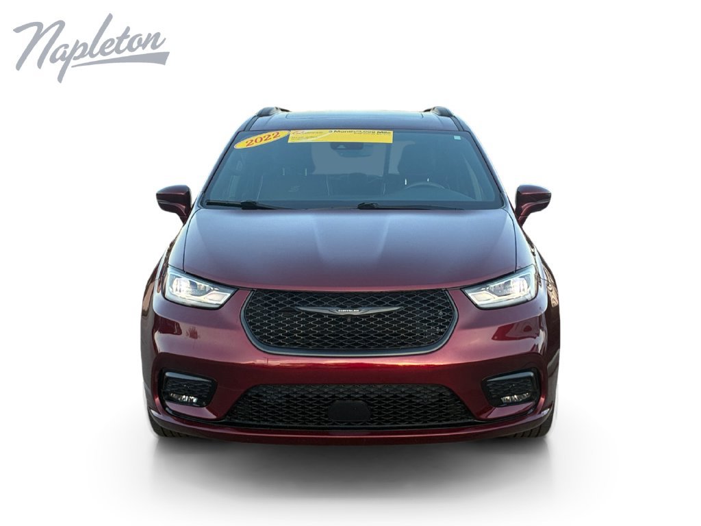 Used 2022 Chrysler Pacifica Limited w/ Uconnect Theater Family Group FWD image 9