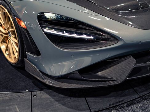 Used 2021 McLaren 765LT RWD image 29