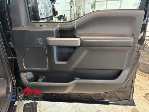 Used 2019 Ford F150 Platinum w/ Equipment Group 701A Luxury image 19