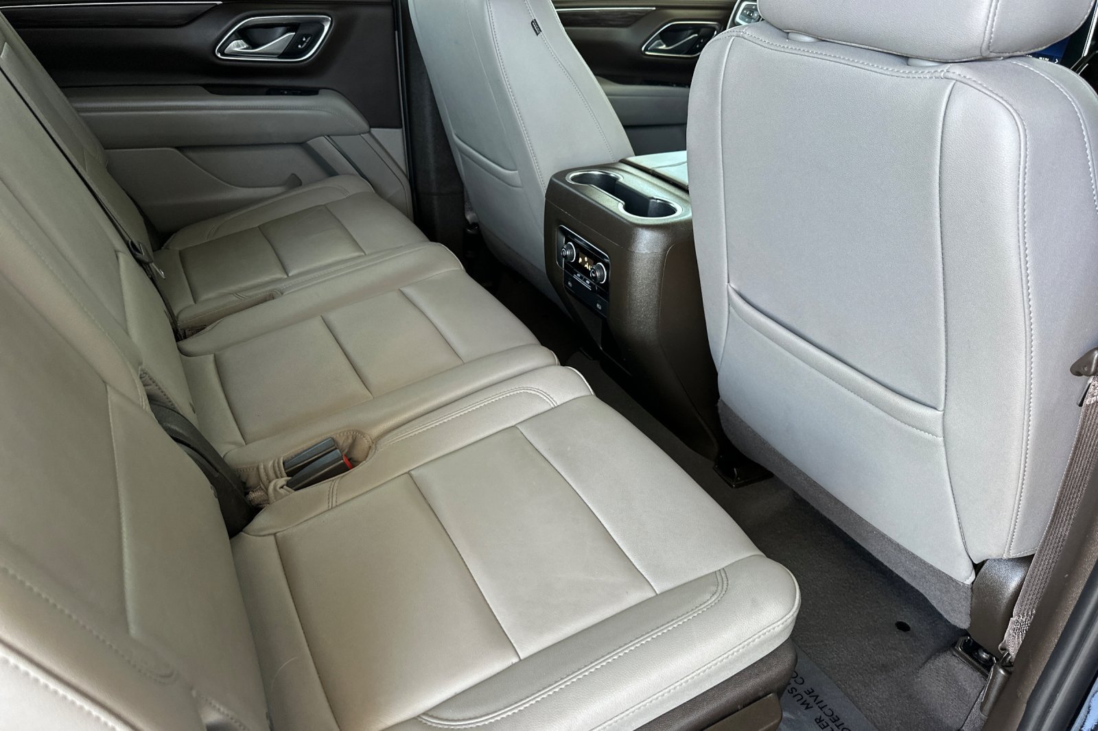 Used 2024 Chevrolet Tahoe LT AWD/4WD image 20