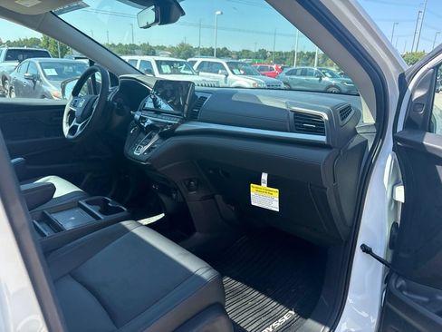 Certified 2026 Honda Odyssey EX-L image 27
