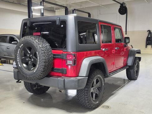 Used 2016 Jeep Wrangler Unlimited Sport image 7