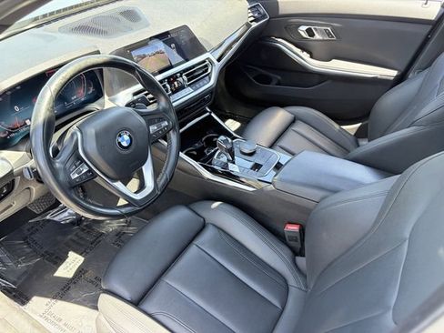 Used 2019 BMW 330i Sedan w/ Convenience Package RWD image 18
