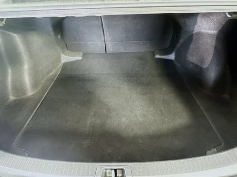 Used 2024 Toyota Corolla LE FWD image 31