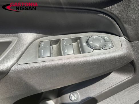 Used 2021 Chevrolet Equinox LT image 15