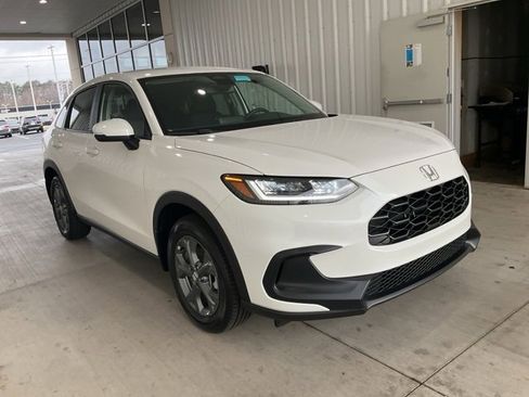 New 2026 Honda HR-V LX image 23