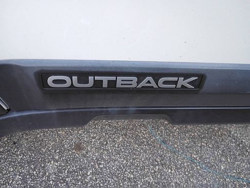 Used 2014 Subaru Outback 3.6R Limited AWD/4WD image 25