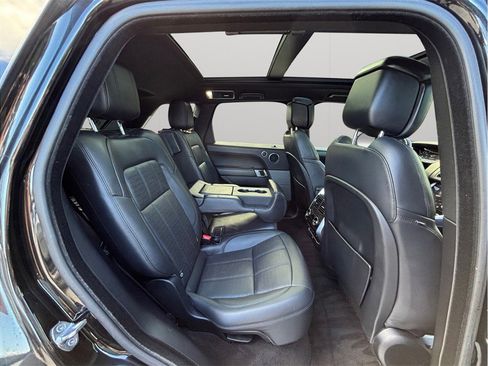 Used 2018 Land Rover Range Rover Sport HSE Dynamic image 48
