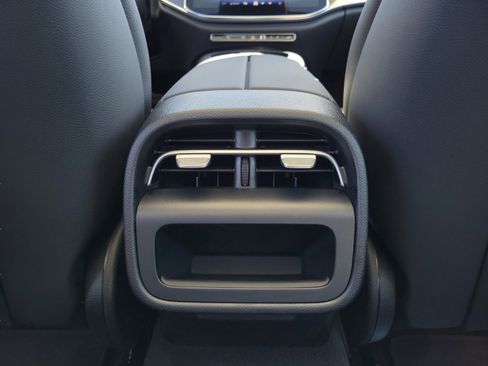 New 2026 Mercedes-Benz E 350 Sedan image 22