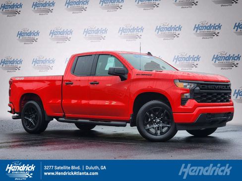 Used 2025 Chevrolet Silverado 1500 Custom w/ Rally Edition image 1
