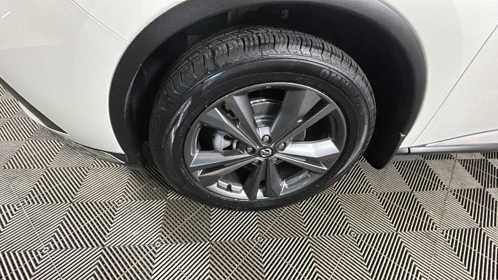 Used 2022 Nissan Murano Platinum AWD/4WD image 9