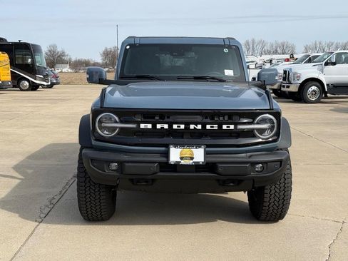 New 2025 Ford Bronco Outer Banks w/ Sasquatch Package image 34