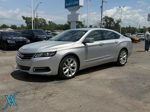 Used 2019 Chevrolet Impala Premier FWD image 3