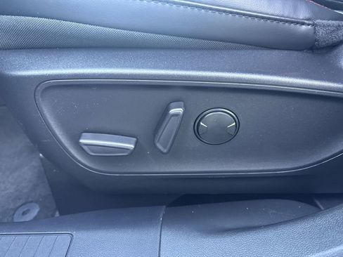 New 2026 Ford Escape ST-Line w/ Cold Weather Package AWD/4WD image 10