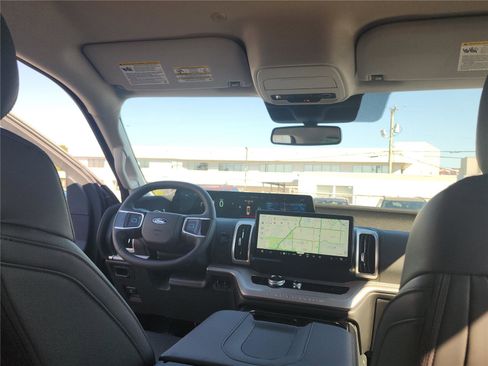 New 2026 Ford Expedition Max Active image 25