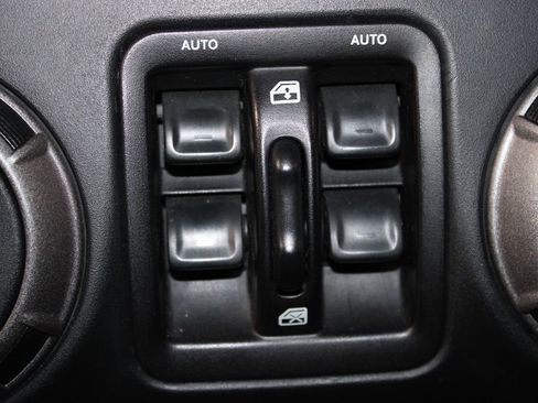 Used 2016 Jeep Wrangler Unlimited Sport w/ Quick Order Package 24S image 32