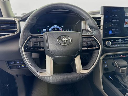 Used 2023 Toyota Sequoia Limited AWD/4WD image 12