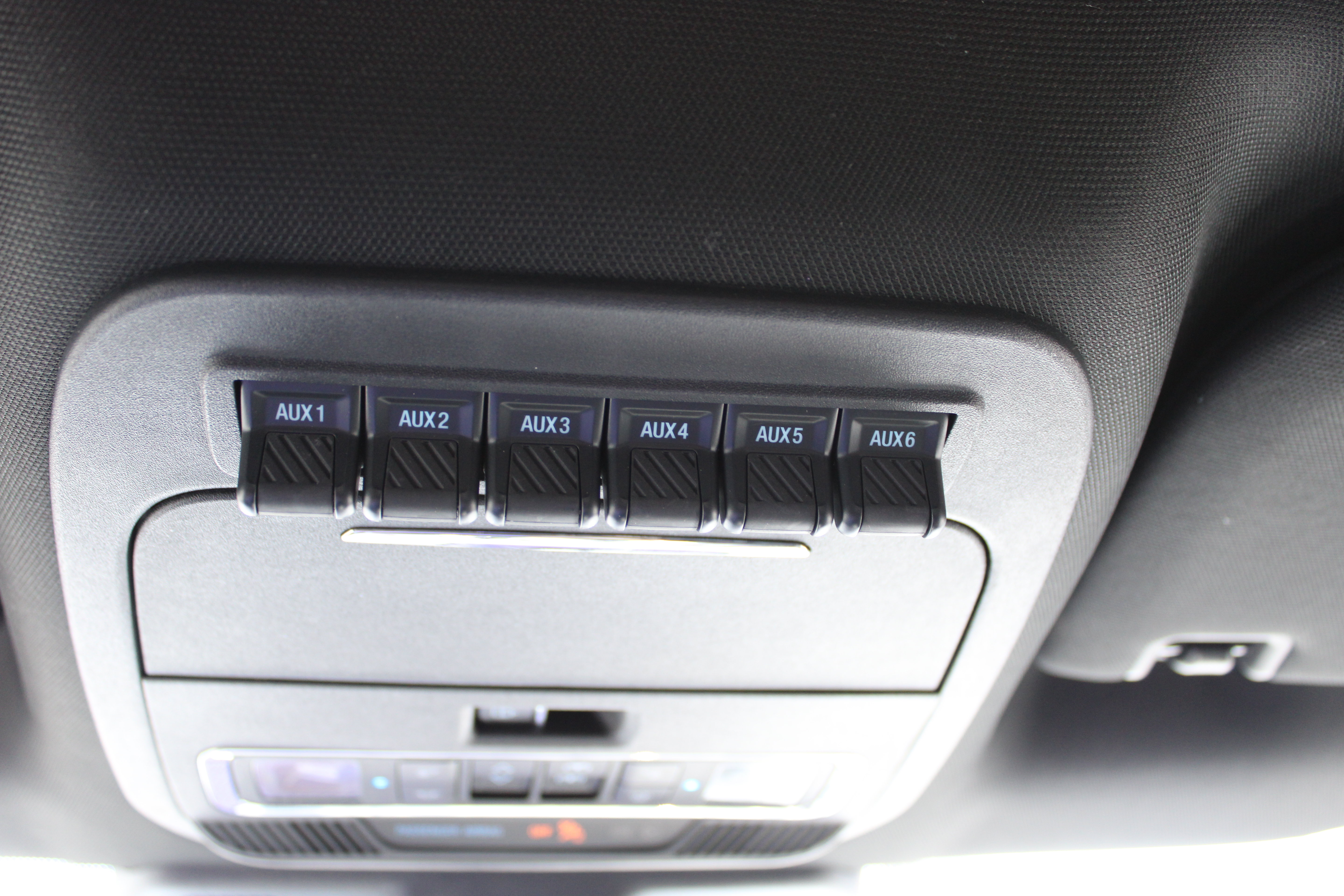 Used 2023 Ford F150 Raptor w/ Equipment Group 802A Raptor R AWD/4WD image 27