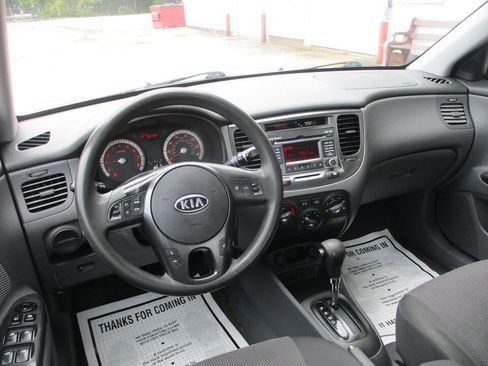 Used 2011 Kia Rio LX w/ Value Pkg FWD image 7