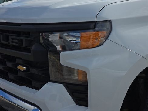 Used 2022 Chevrolet Silverado 1500 W/T image 24