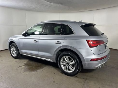 Certified 2023 Audi Q5 2.0T Premium w/ Convenience Package AWD/4WD image 5
