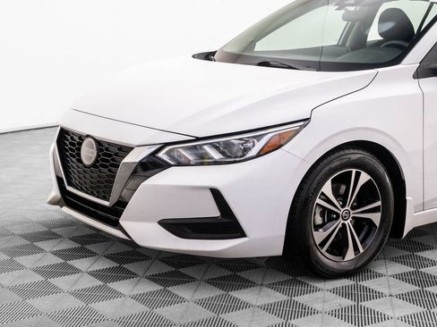 Used 2020 Nissan Sentra SV image 30