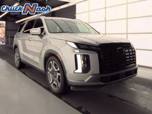 Used 2024 Hyundai Palisade SEL w/ Premium Package FWD image 1