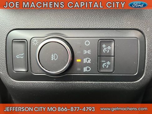 Certified 2022 Ford Escape SEL w/ SEL Stealth AWD Package image 22