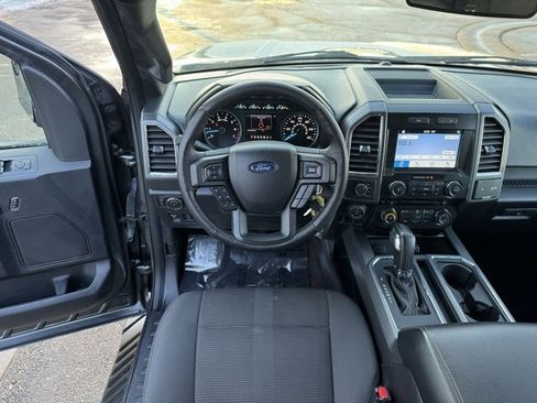 Used 2016 Ford F150 XLT w/ Equipment Group 302A Luxury image 5