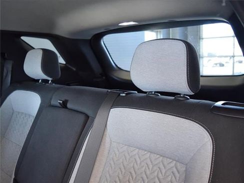 Used 2024 Chevrolet Equinox LT image 31