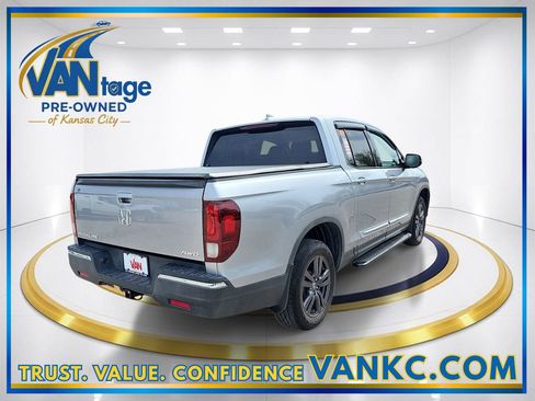 Used 2019 Honda Ridgeline Sport image 6