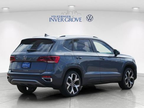Certified 2023 Volkswagen Taos SEL AWD/4WD image 7