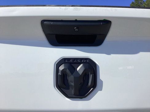 Used 2022 RAM 3500 Tradesman image 10