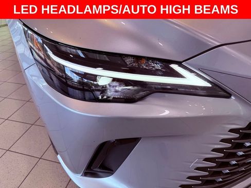 Certified 2025 Lexus RX 350 Premium w/ Accessory Package (Z1) FWD image 10