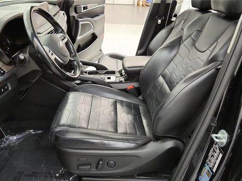 Used 2020 Kia Telluride SX w/ SX Prestige Package AWD/4WD image 23