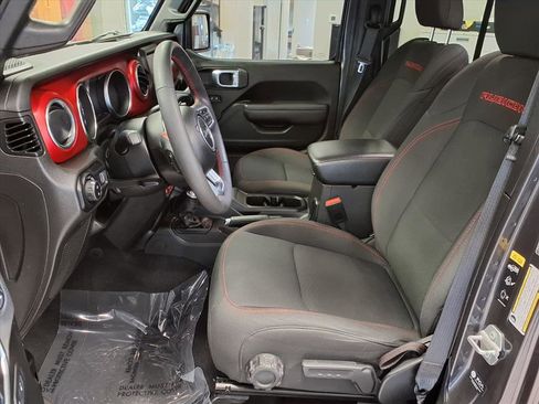 Used 2023 Jeep Gladiator Rubicon w/ LED Lighting Group image 19