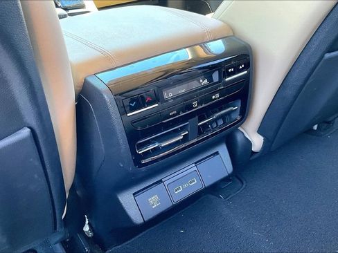 Used 2024 Acura MDX FWD w/ Technology Package image 27