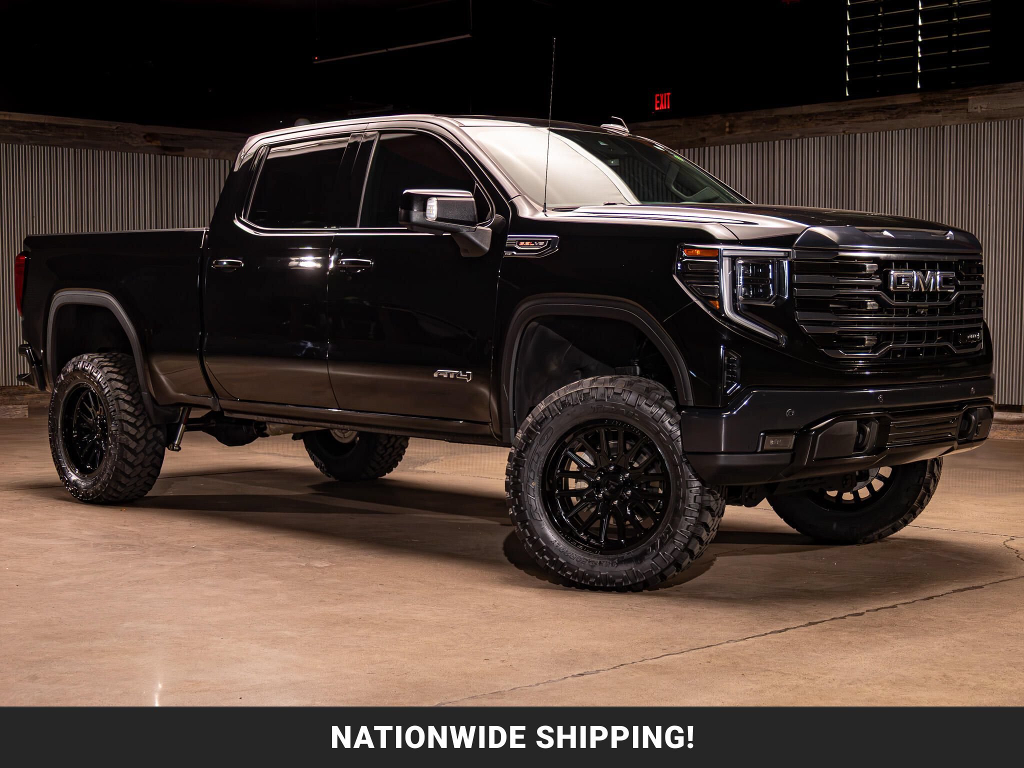 Used 2023 GMC Sierra 1500 AT4 w/ AT4 Preferred Package AWD/4WD image 1