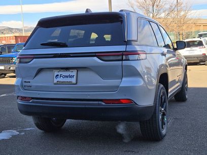 New 2026 Jeep Grand Cherokee Altitude