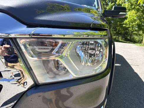 Used 2019 RAM 1500 Big Horn AWD/4WD image 10