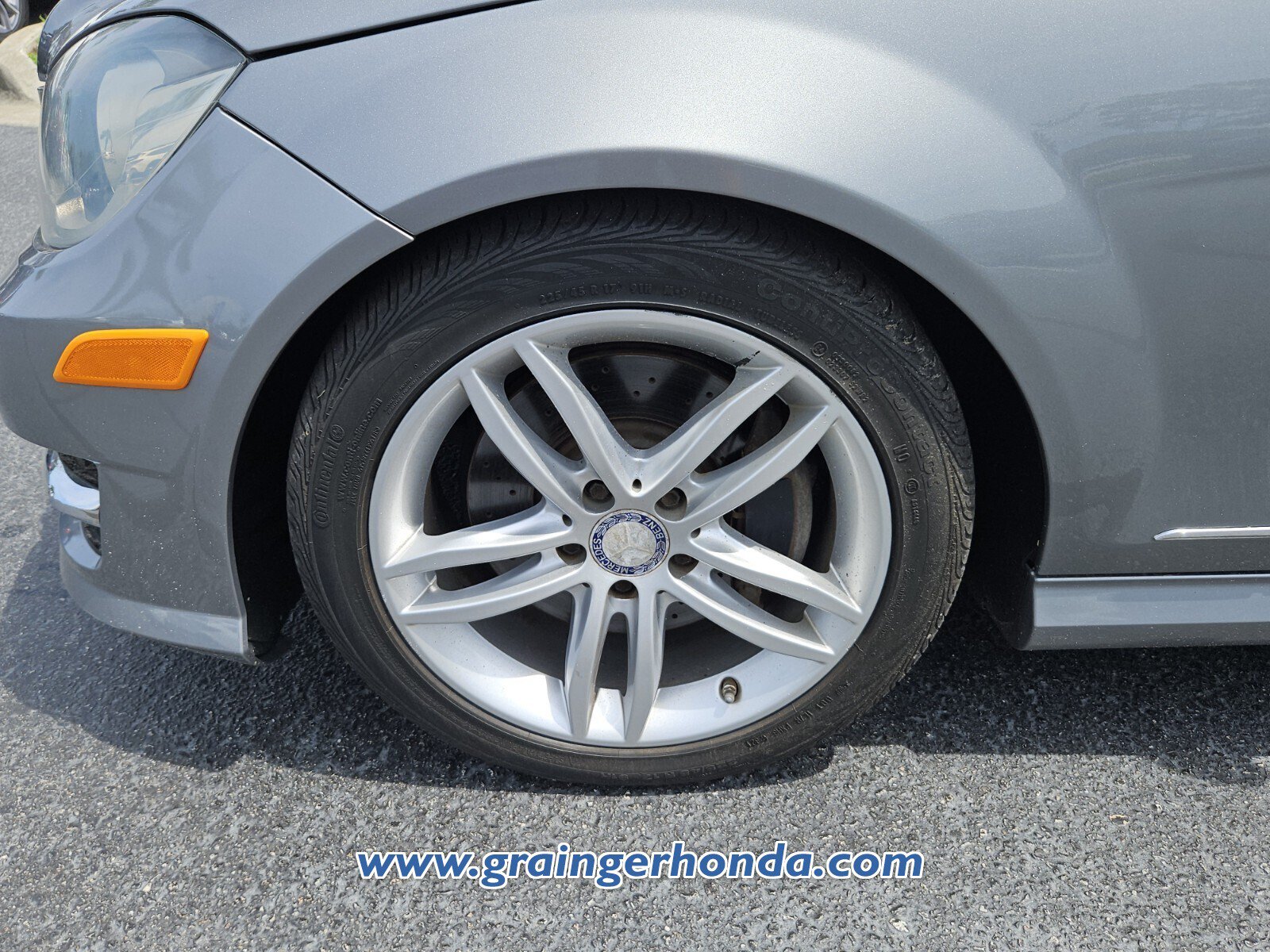 Used 2013 Mercedes-Benz C 300 4MATIC Sedan image 9