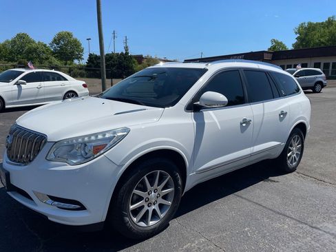 Used 2016 Buick Enclave Leather AWD/4WD image 2