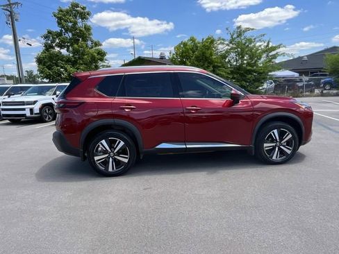 Used 2021 Nissan Rogue SL w/ Premium Package FWD image 4