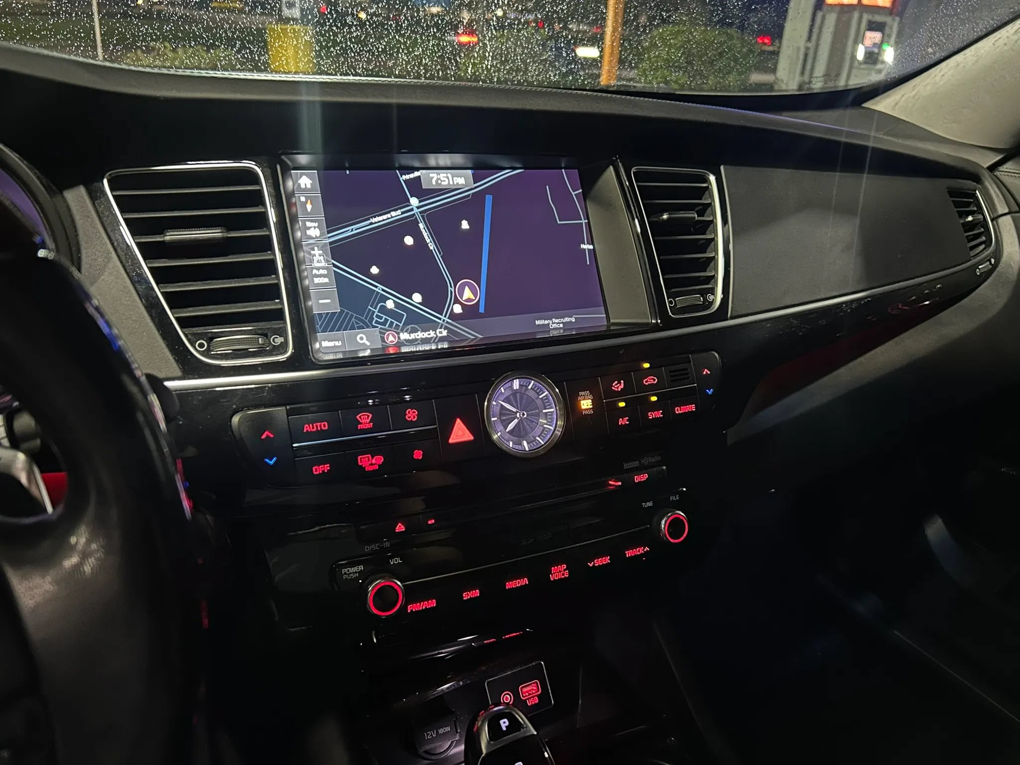 Used 2016 Kia K900 Luxury RWD image 22