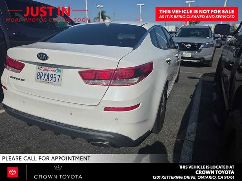 Used 2020 Kia Optima LX FWD image 3