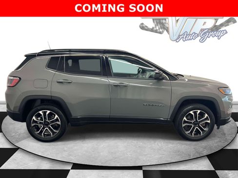 Certified 2023 Jeep Compass Limited AWD/4WD image 5